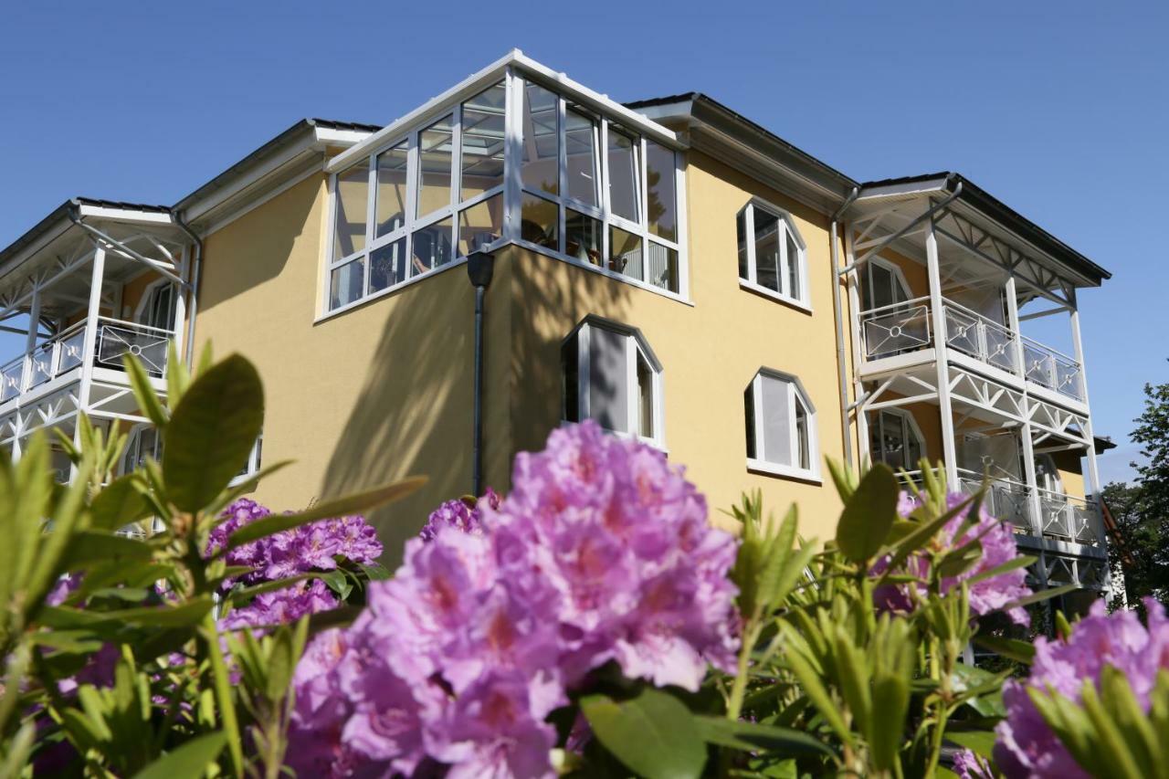Haus Freyja Ferienwohnungen Graal-Mueritz Exterior photo